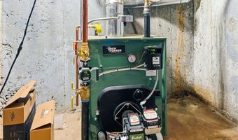 75 Staghead Dr, Burrillville, RI 02859