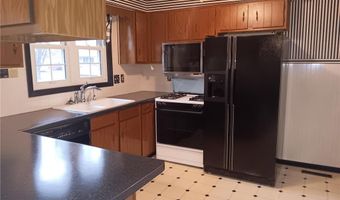 1810 Michaelle Ln, Albert Lea, MN 56007