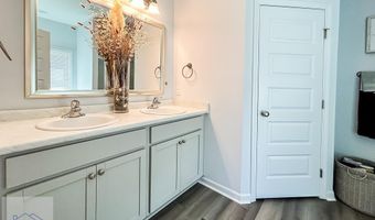 1667 Arnold Dr SE, Allenhurst, GA 31301