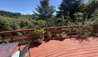 17053 EASTWOOD Ln, Brookings, OR 97415