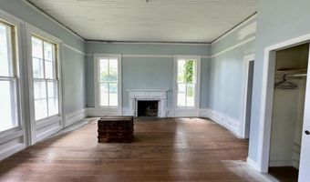 207 N 5th St, Aurora, NC 27806