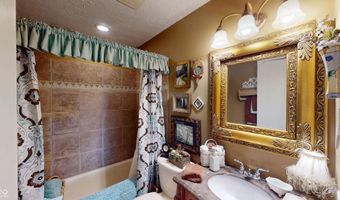 391 S Baldwin St, Bargersville, IN 46106
