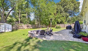 8014 KIDD St, Alexandria, VA 22309
