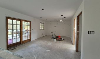 13 Apple Ridge Rd, Alloway, NJ 07461