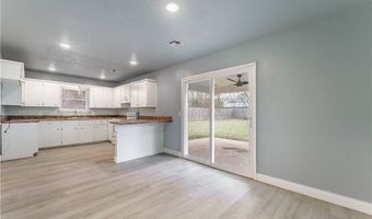 2201 SE 15Th St, Bentonville, AR 72712