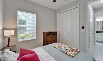 606 WINTERSIDE Dr, Apollo Beach, FL 33572