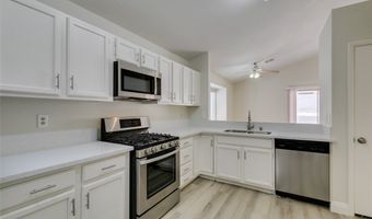 8664 Buttercreek Way, Las Vegas, NV 89117