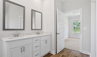 664 ASHETON Dr, Auburn, AL 36801