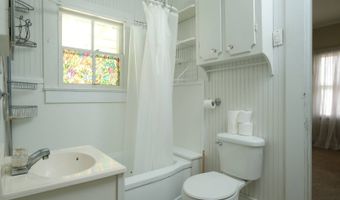 2890 6th St, Berwick, LA 70342