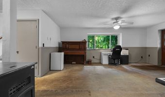 17222 SE TICKLE CREEK Rd, Boring, OR 97009