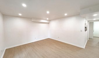 3005 GREENSHIRE Ave, Claymont, DE 19703