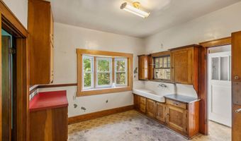 89 2nd St, Athens, OH 45701