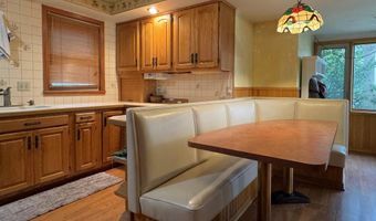 1721 15th St, Monroe, WI 53566