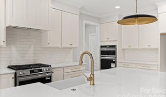 184 Armsworthy Rd, Advance, NC 27006