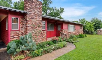 803 8th St, Barling, AR 72923