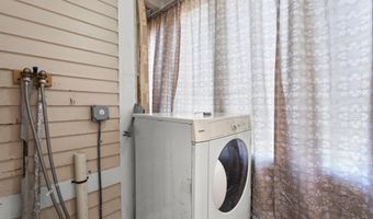 148 Orchard St, Bridgeport, CT 06608