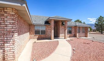 40 Meadowland Rd, Alamogordo, NM 88310