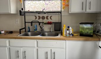 113 Dummer St, Bath, ME 04530