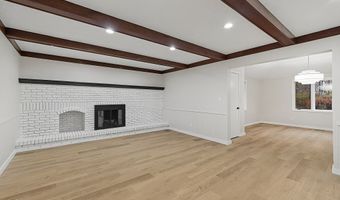 309 Glenbrook Ln, Avon, IN 46123