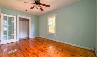 14 Brook St, Ayer, MA 01432