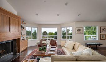 1048 Highland Dr, Del Mar, CA 92014