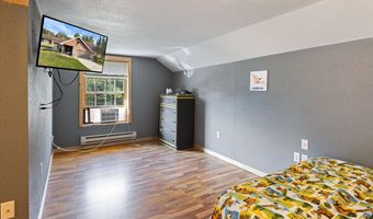 522 S 3rd St, Aurora, MN 55705
