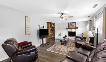 1201 Elm Cir, Albertville, AL 35950