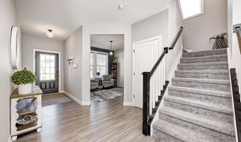 2245 Meadow Crk, Avon, IN 46123