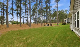 530 Legacy Lakes Way, Aberdeen, NC 28315