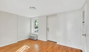 99 Lark St, Albany, NY 12210