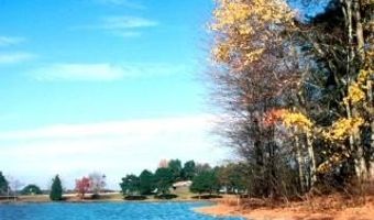 257 Riverlake Rd, Fair Play, SC 29643