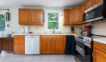 5 Lions Dr, Coventry, RI 02816