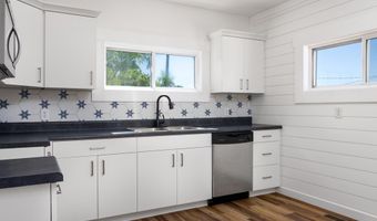 402 Maple St, Abbeville, SC 29620