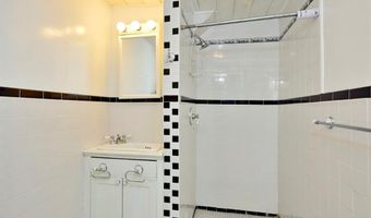 55 Mt Hope Ave, Bristol, RI 02809