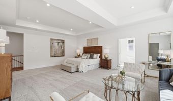 5413 WOODWAY Dr, Alexandria, VA 22310