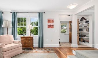 15 Devonshire Dr, Darien, CT 06820