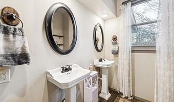 5558 N 441, Adair, OK 74330