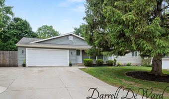 6662 Adaridge Dr SE, Ada, MI 49301