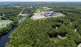9 Kennebec Cir, Bath, ME 04530