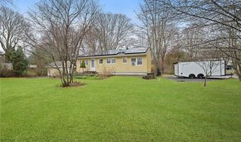 1737 Wampanoag Trl, Barrington, RI 02806