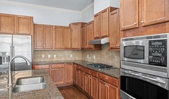 1211 Riverscall Ln, Atlanta, GA 30339