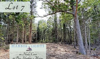 7 Harbor Lights Rd, Bar Harbor, ME 04609