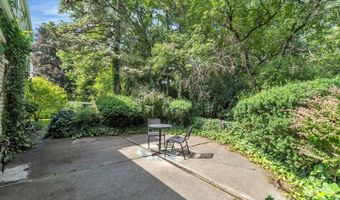 2145 Steeplechase Dr, Ann Arbor, MI 48103