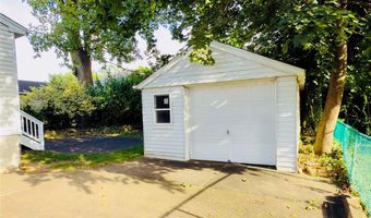 175 San Juan Ave, Albertson, NY 11507