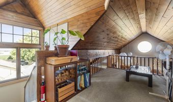 11931 SE HOOD VIEW Rd, Amity, OR 97101