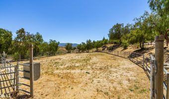 13602 Sego Rd, Agua Dulce, CA 91390