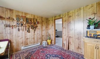 804 Redwood Ct, Bellvue, CO 80512