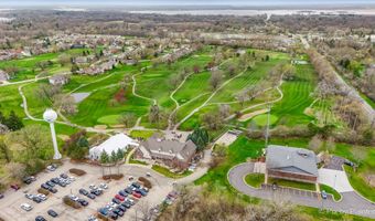 39911 Golf Ln, Antioch, IL 60002