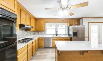 1404 Beaver Oaks Dr, Macon, GA 31220