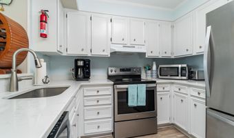 2111 W Fort Macon Rd 224, Atlantic Beach, NC 28512